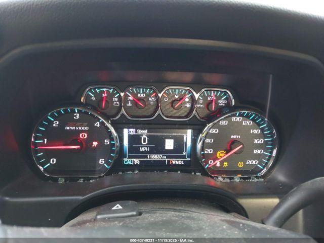 Chevrolet Silverado 1500 Image 2