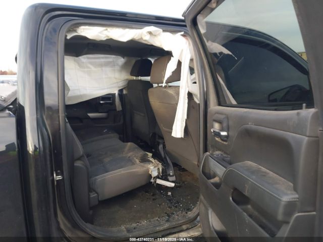 Chevrolet Silverado 1500 Image 10