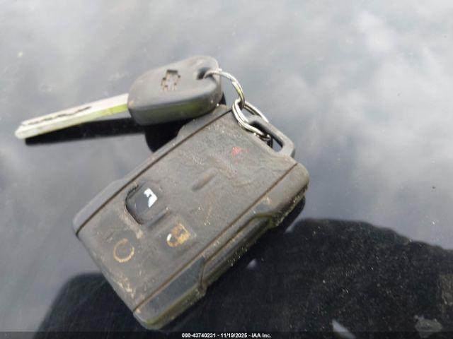 Chevrolet Silverado 1500 Image 9