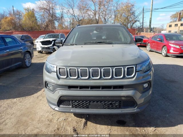 Jeep Compass Limited 4x4 Image 14