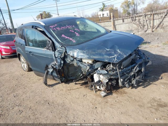 Ford Escape Titanium Image 1