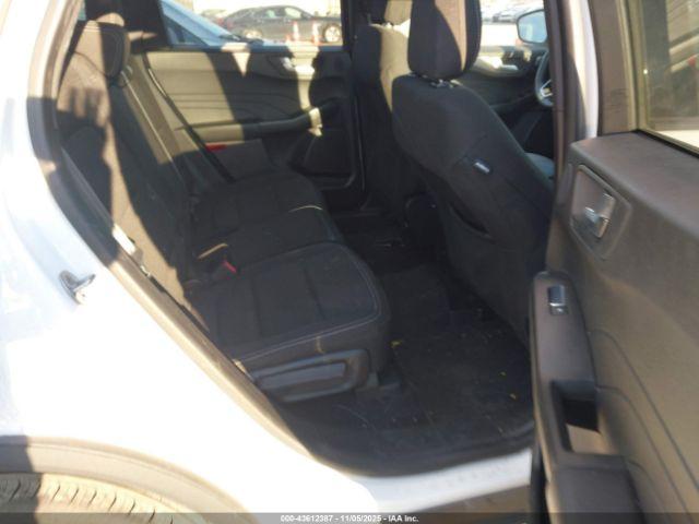 Ford Escape Active Image 7