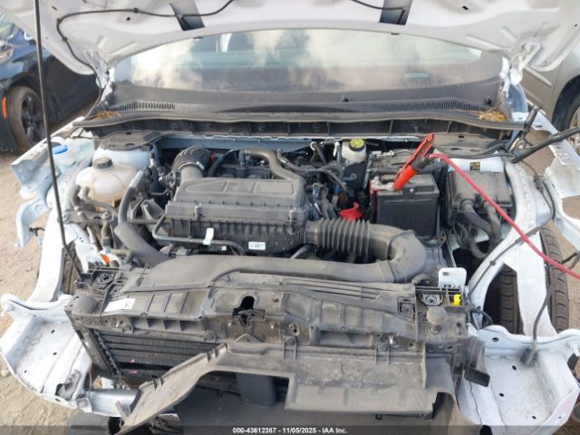 Ford Escape Active Image 14