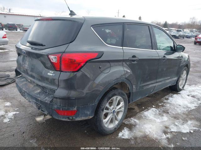 Ford Escape Se Image 5