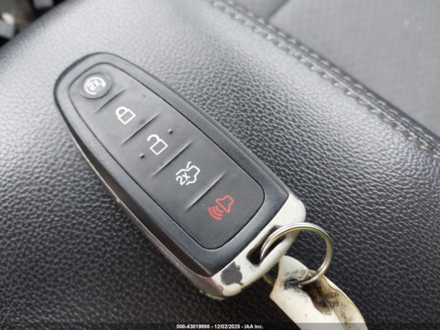 Ford Escape Se Image 9