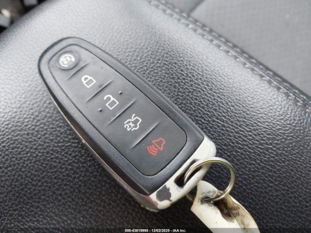 Ford Escape Se Image 9