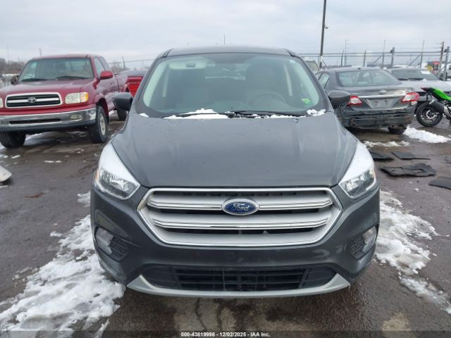 Ford Escape Se Image 11