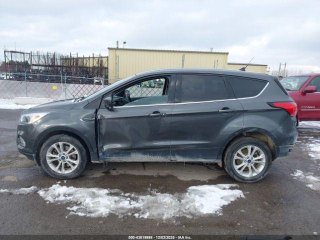 Ford Escape Se Image 14