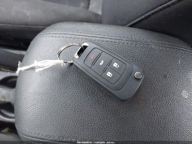 Chevrolet Cruze 1lt Auto Image 2