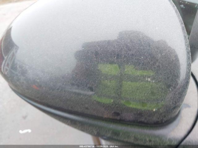 Chevrolet Cruze 1lt Auto Image 3