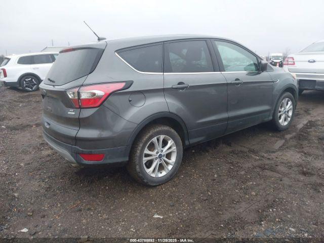 Ford Escape Se Image 6
