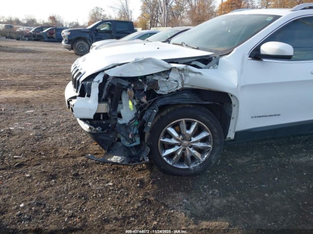 Jeep Cherokee Limited Image 9