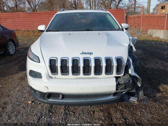 Jeep Cherokee Limited Image 10