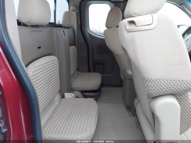 Nissan Frontier Se Image 15