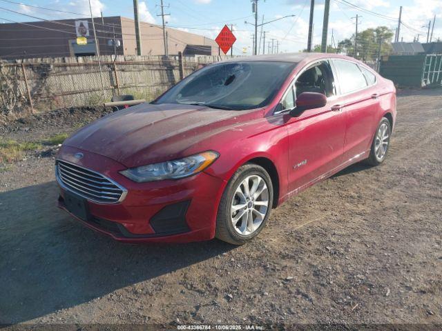 Ford Fusion Se Image 2