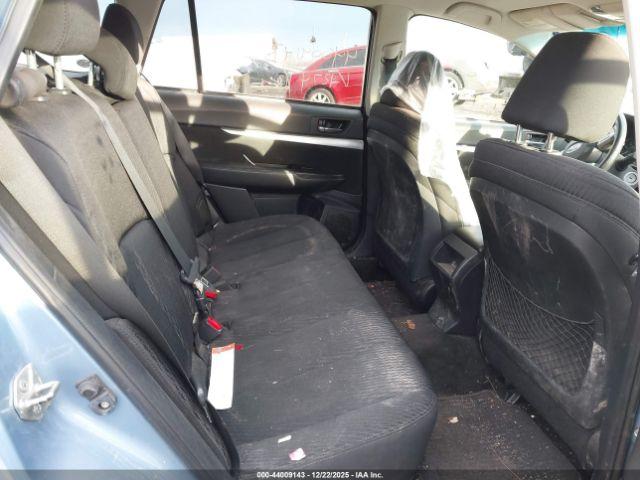 Subaru Outback 2.5i Premium Image 8