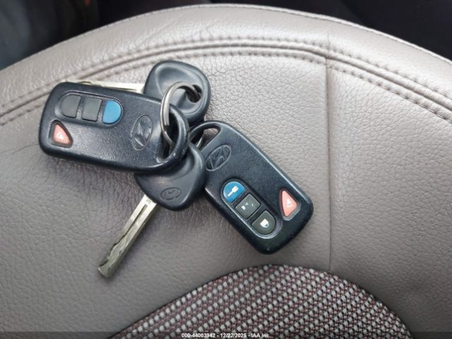 Hyundai TUCSON Gls Image 11