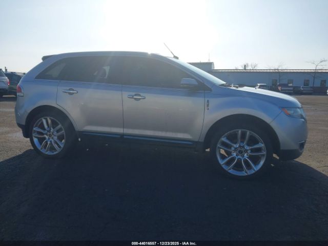 Lincoln MKX Image 12