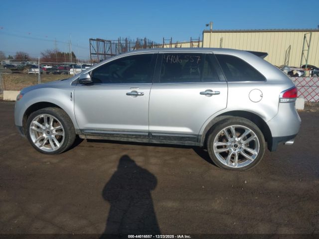 Lincoln MKX Image 14