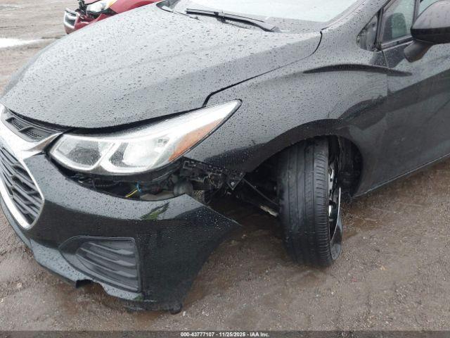 Chevrolet Cruze Ls Image 7