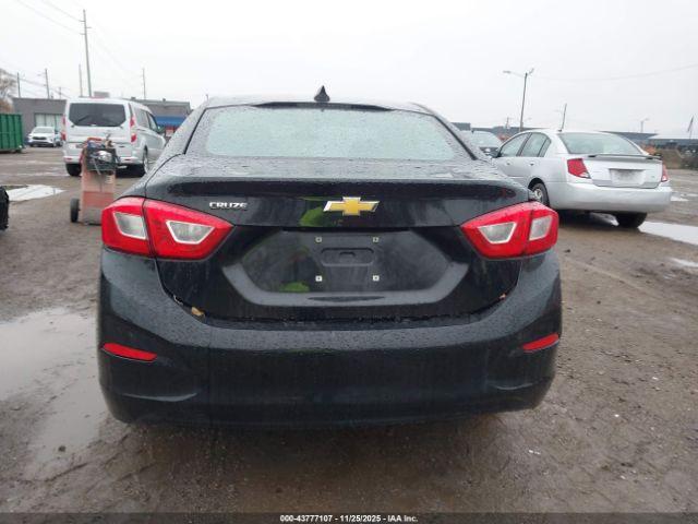 Chevrolet Cruze Ls Image 14