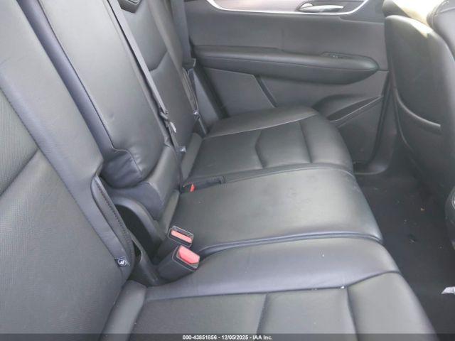 Cadillac XT5 Luxury Image 5