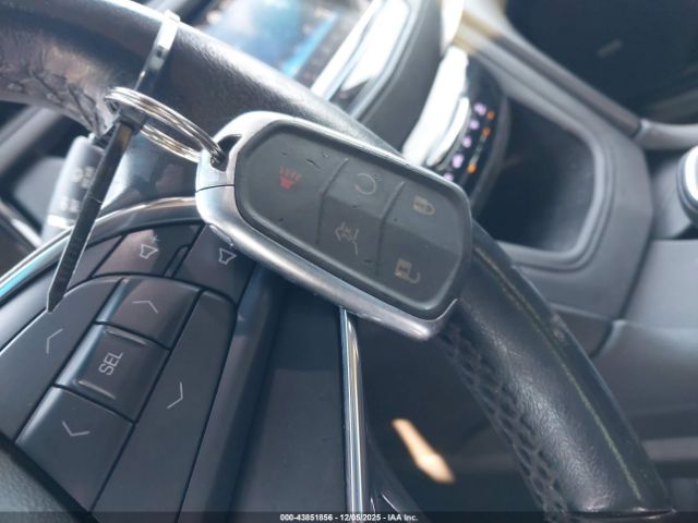 Cadillac XT5 Luxury Image 3