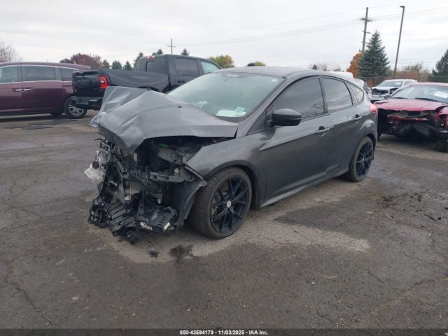 Ford Focus St Image 5