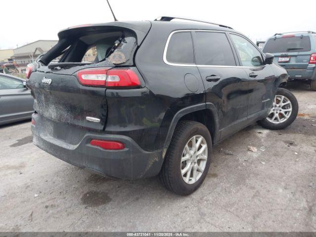 Jeep Cherokee Latitude 4x4 Image 9