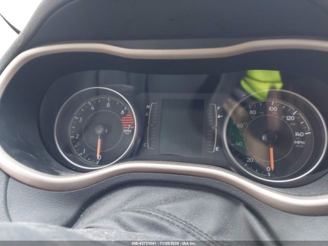 Jeep Cherokee Latitude 4x4 Image 14