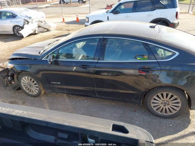 Ford Fusion Se Image 2