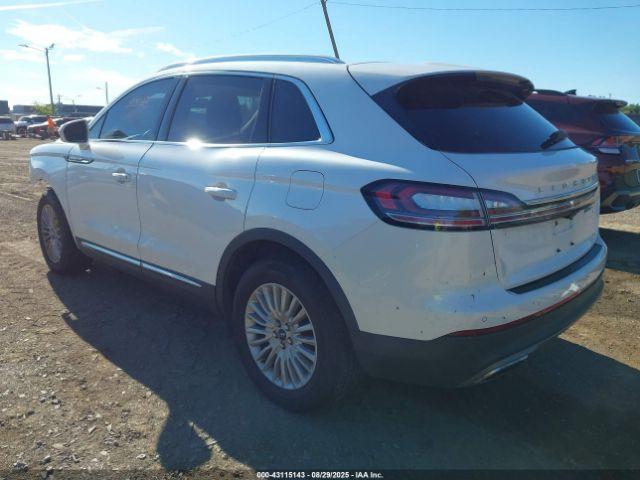 Lincoln Nautilus Standard Image 6