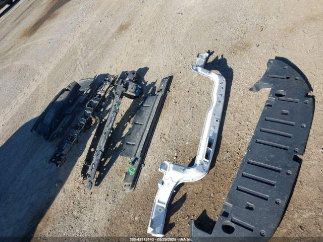 Lincoln Nautilus Standard Image 14