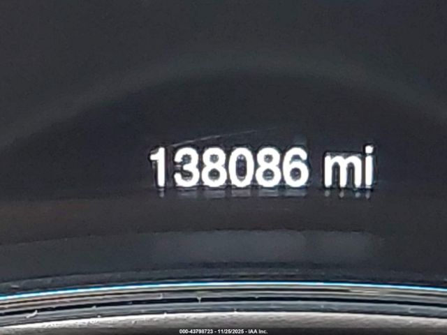 Jeep Grand Cherokee Limited Image 3