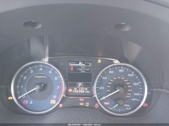 Subaru Crosstrek 2.0i Limited Image 7