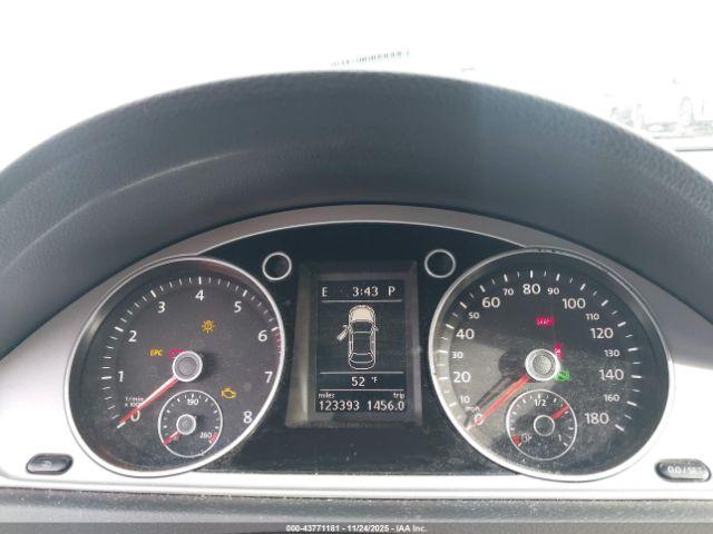 Volkswagen CC Sport Image 5