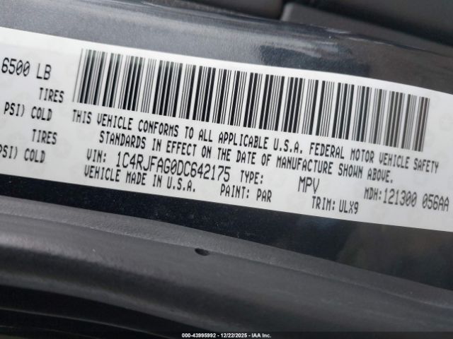 Jeep Grand Cherokee Laredo Image 5