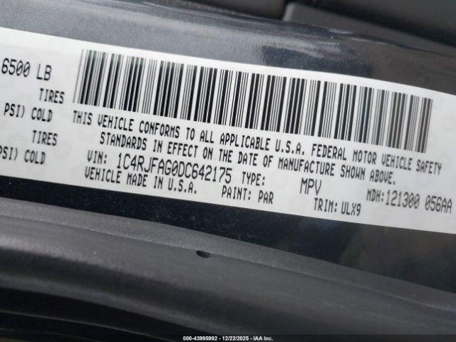 Jeep Grand Cherokee Laredo Image 5