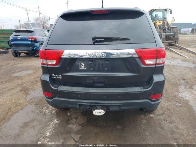 Jeep Grand Cherokee Laredo Image 14
