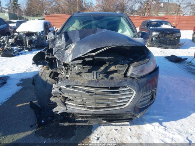 Chevrolet Trax Lt Image 12