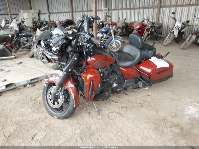 Harley-Davidson Fltrk Image 6