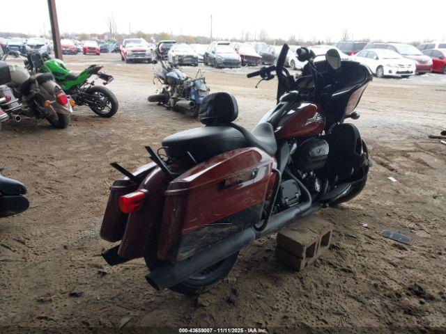 Harley-Davidson Fltrk Image 4