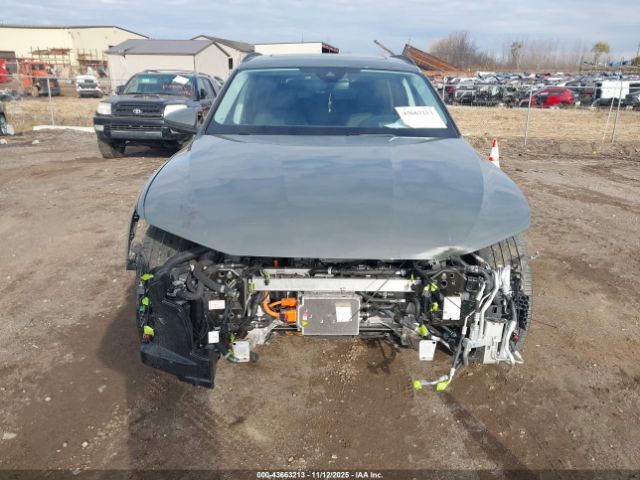 Audi Q8 Prestige Quattro Image 12