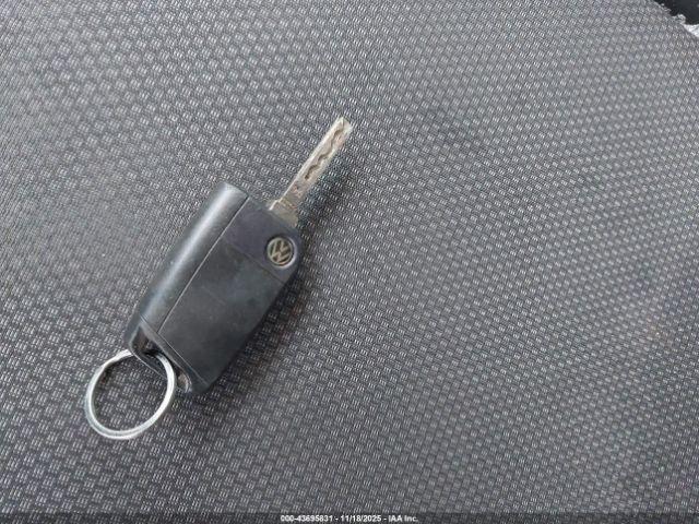 Volkswagen Jetta Image 7