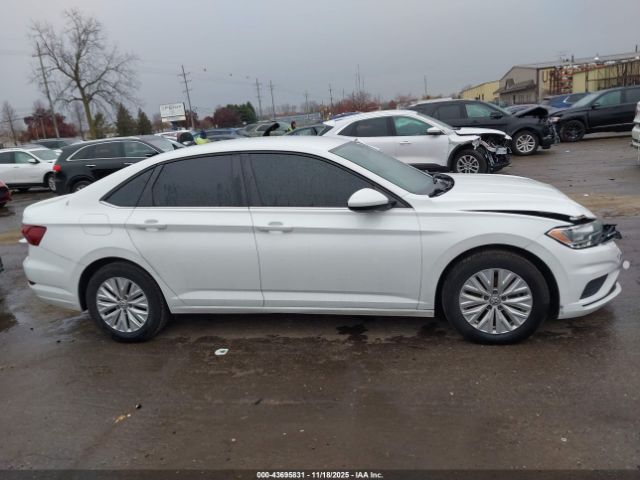 Volkswagen Jetta Image 11