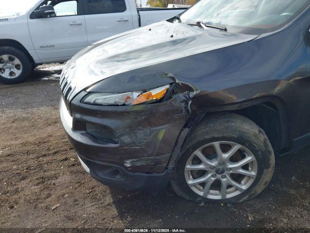 Jeep Cherokee Latitude Image 8