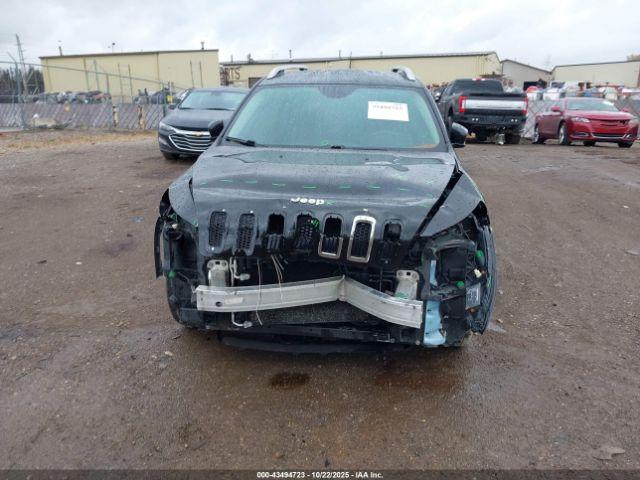 Jeep Cherokee Limited Image 18