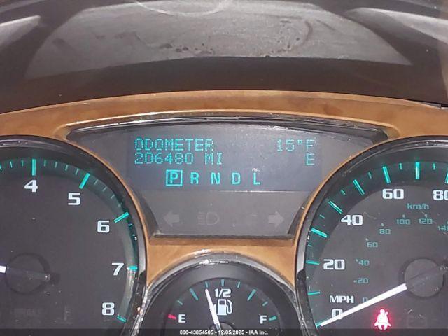 Buick Enclave 2xl Image 2