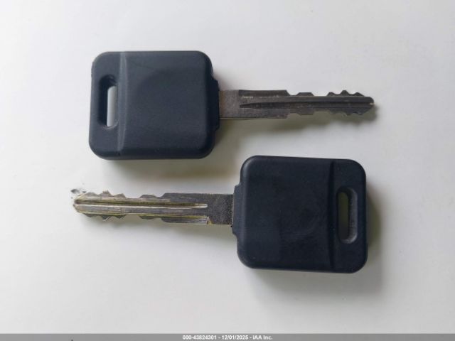 Nissan Rogue S Image 6