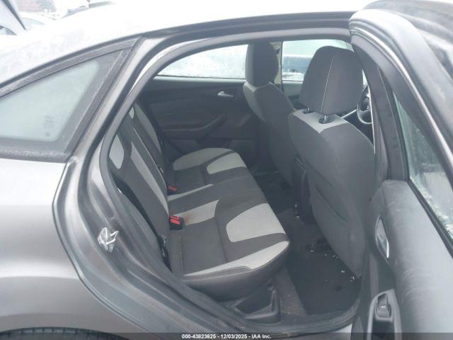 Ford Focus Se Image 7